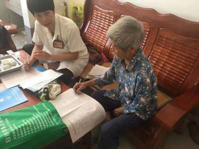 白沙鎮全面啟動建檔立卡貧困人員家庭醫生簽約服務，織密基層健康保障網